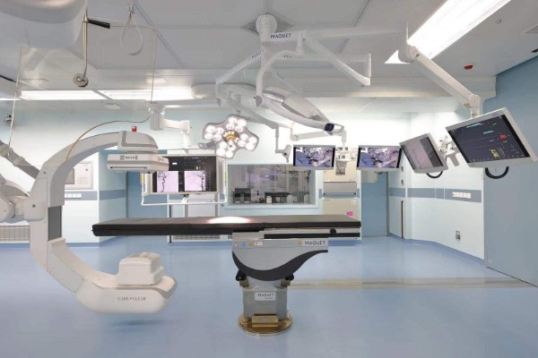 復合手術室 復合手術室